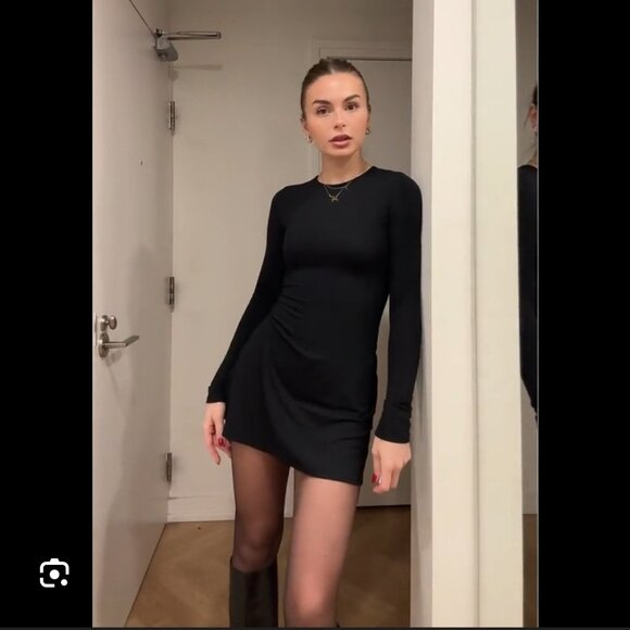 NWT Uncle Studios Date Night Mini Dress - Picture 2 of 5